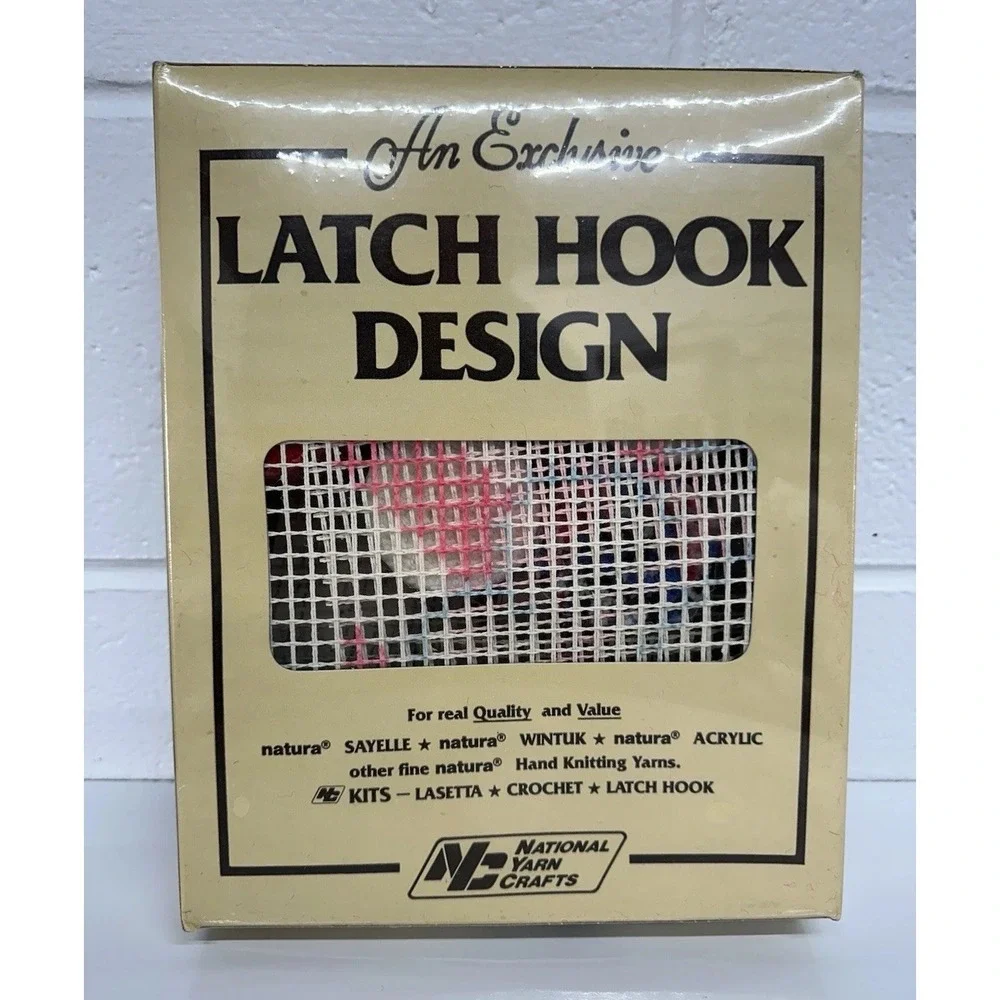 National Yarn Crafts Latch Hook Kit / XP69‎ Peppermint Santa / SEALED